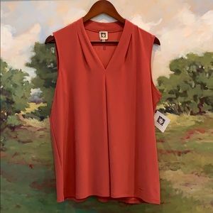 Anne Klein Sleeveless top. New.